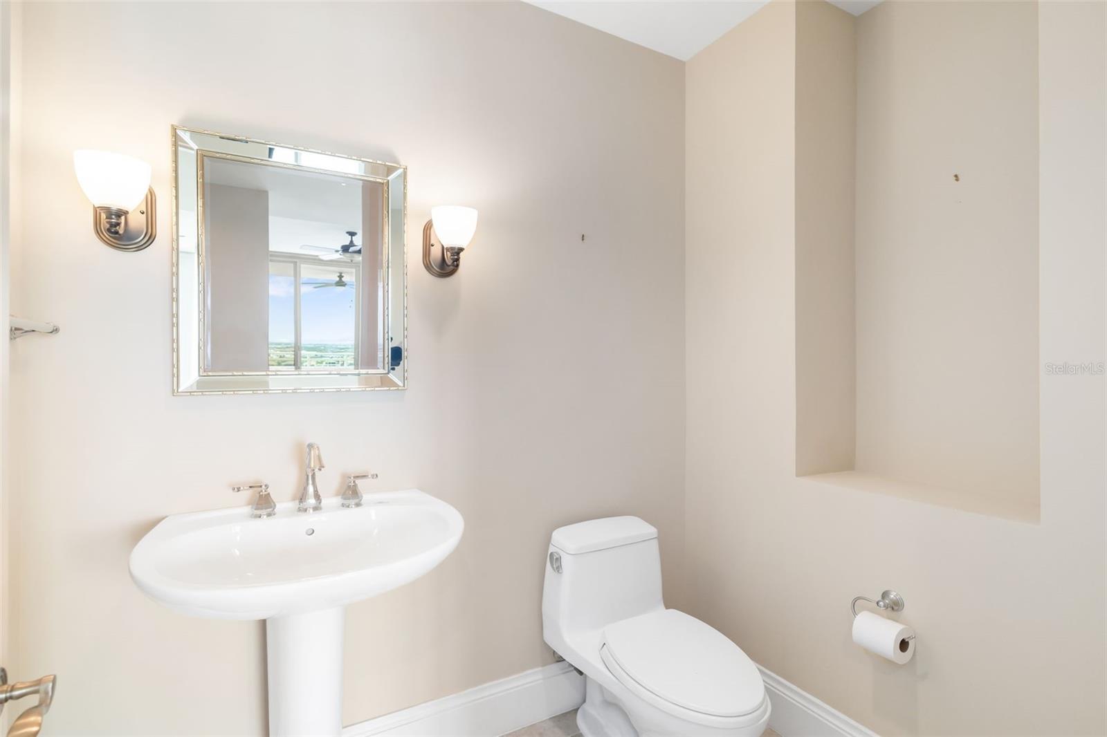 130 RIVIERA DUNES WAY #902