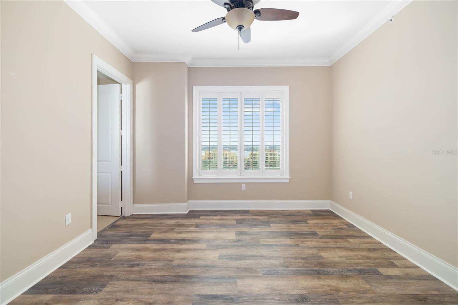 130 RIVIERA DUNES WAY #902