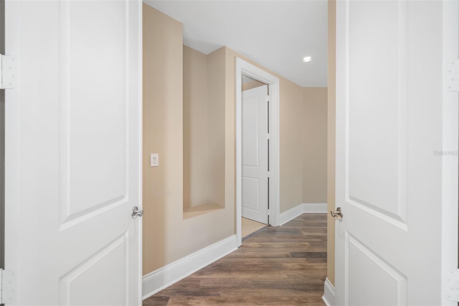 130 RIVIERA DUNES WAY #902