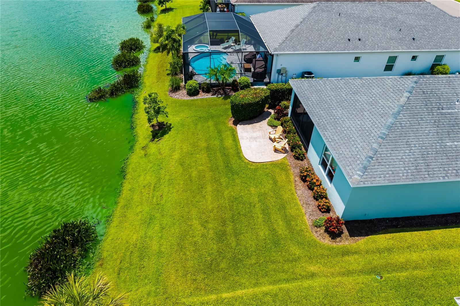 4716 FOXTAIL DR