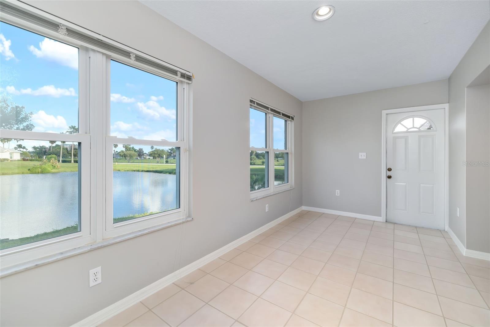 2608 EDGEWATER CT
