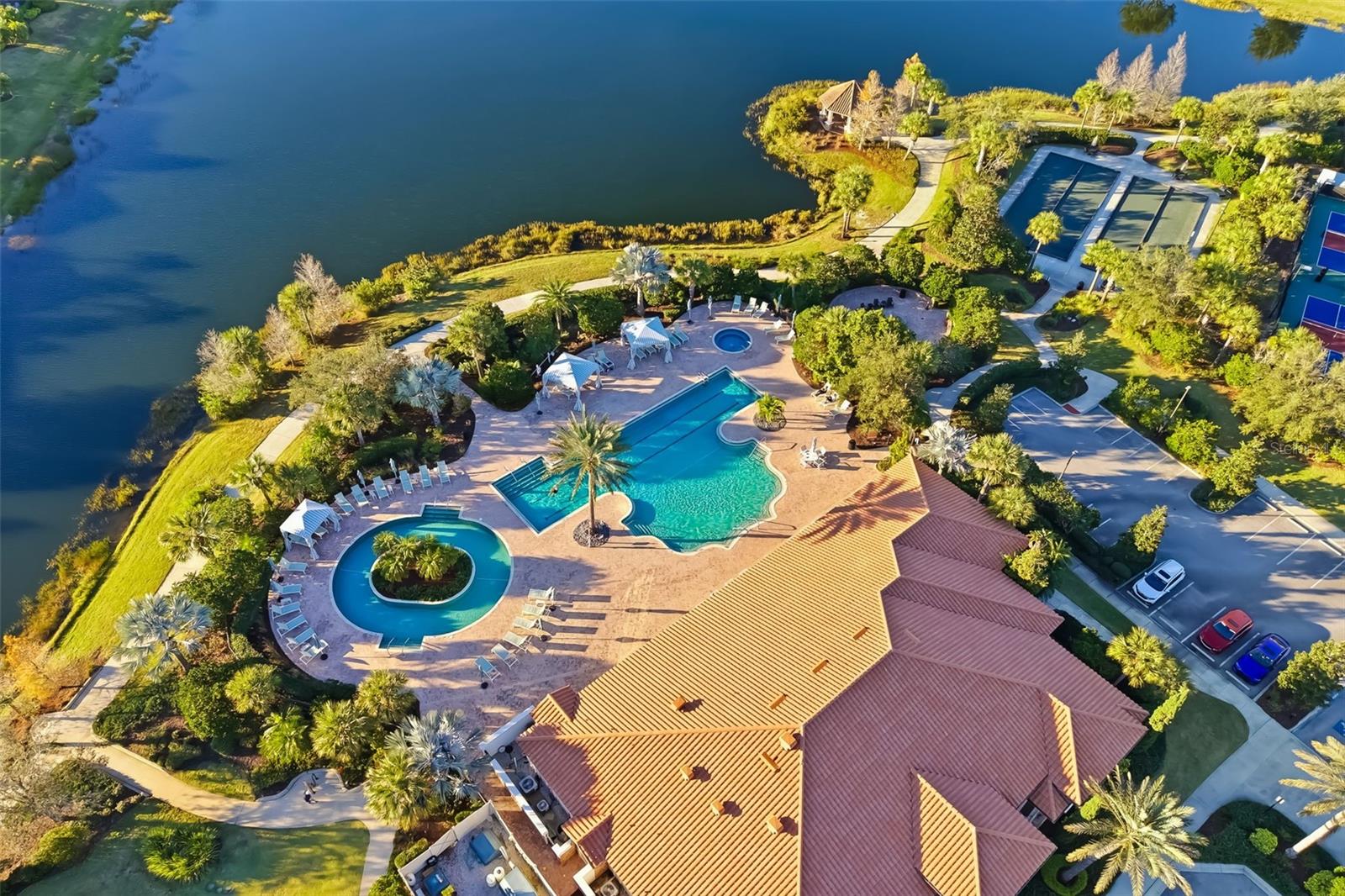 12729 DEL CORSO LOOP