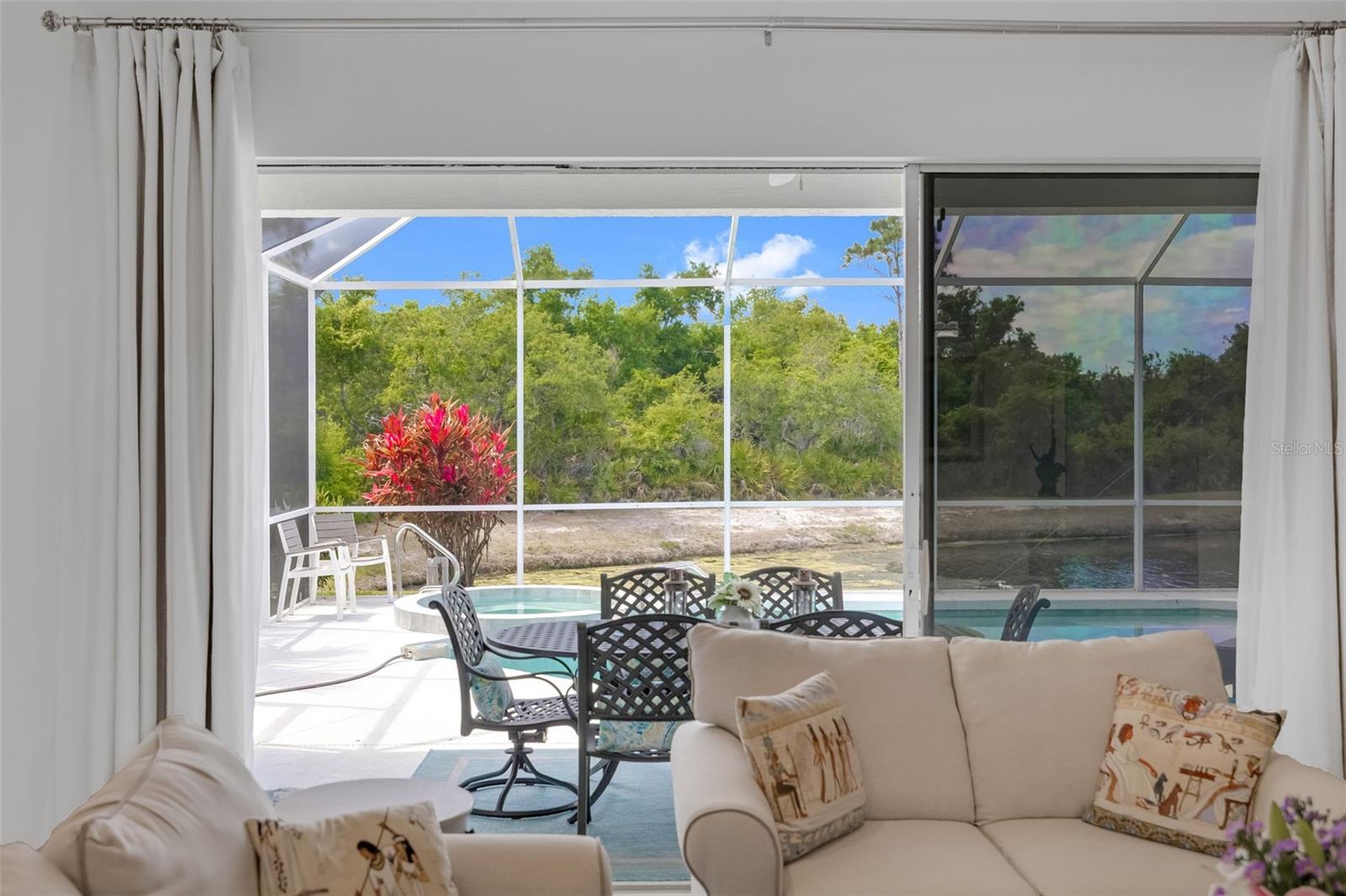 6413 GRAND POINT AVE