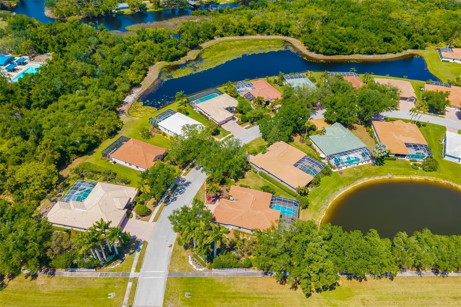 6413 GRAND POINT AVE