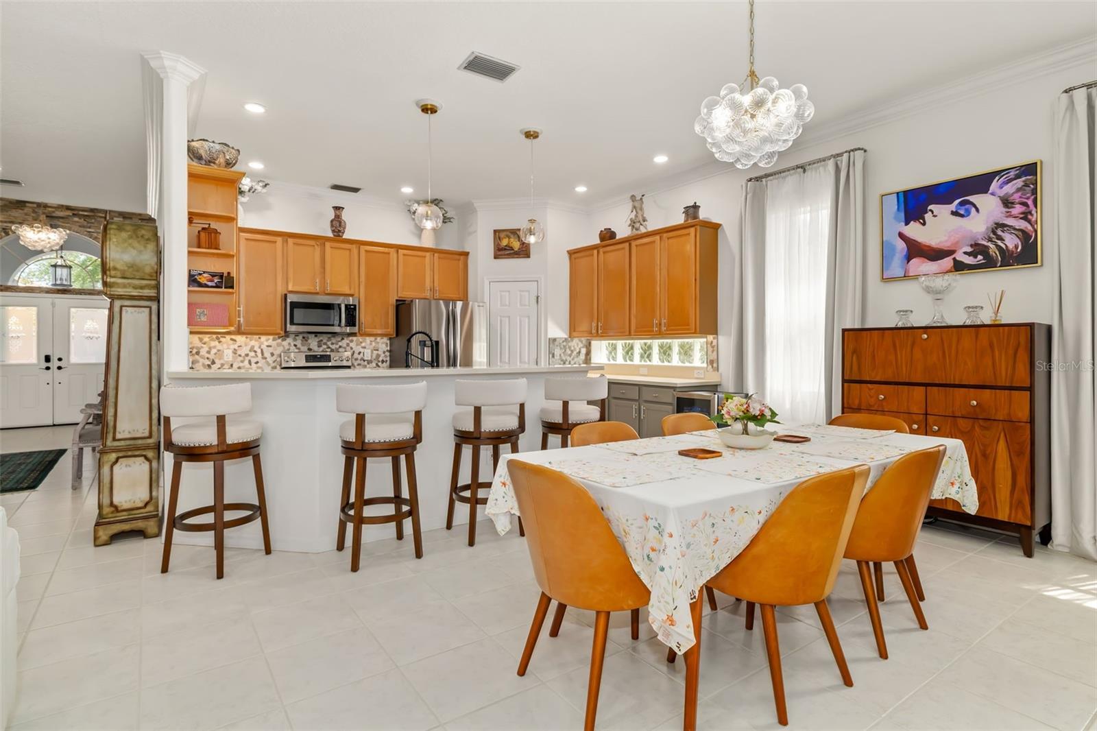 6413 GRAND POINT AVE