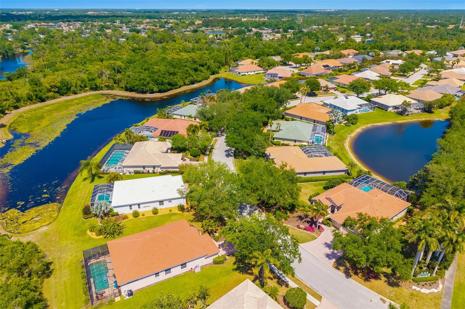 6413 GRAND POINT AVE