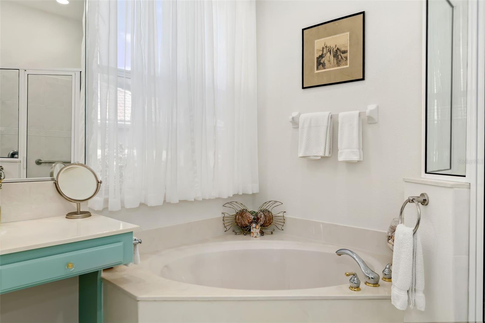 6413 GRAND POINT AVE