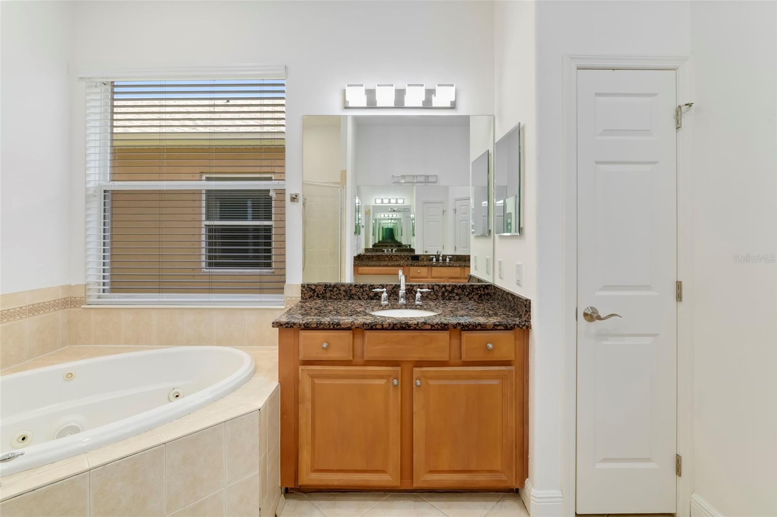 3628 SUMMERWIND CIR