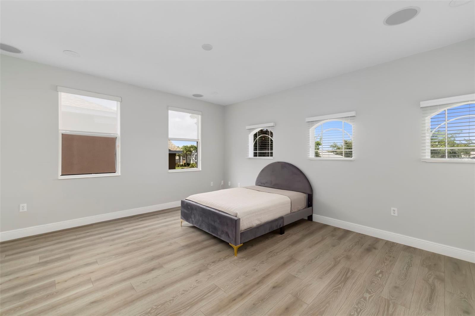 3628 SUMMERWIND CIR