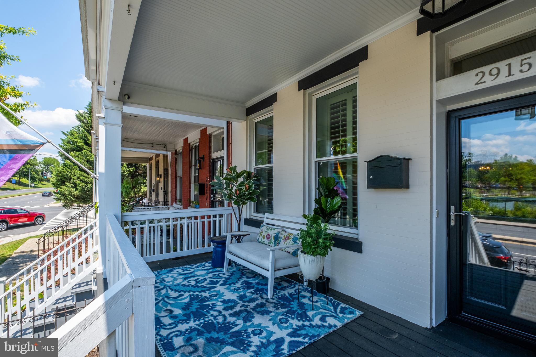 2915 NORTH CAPITOL STREET NE