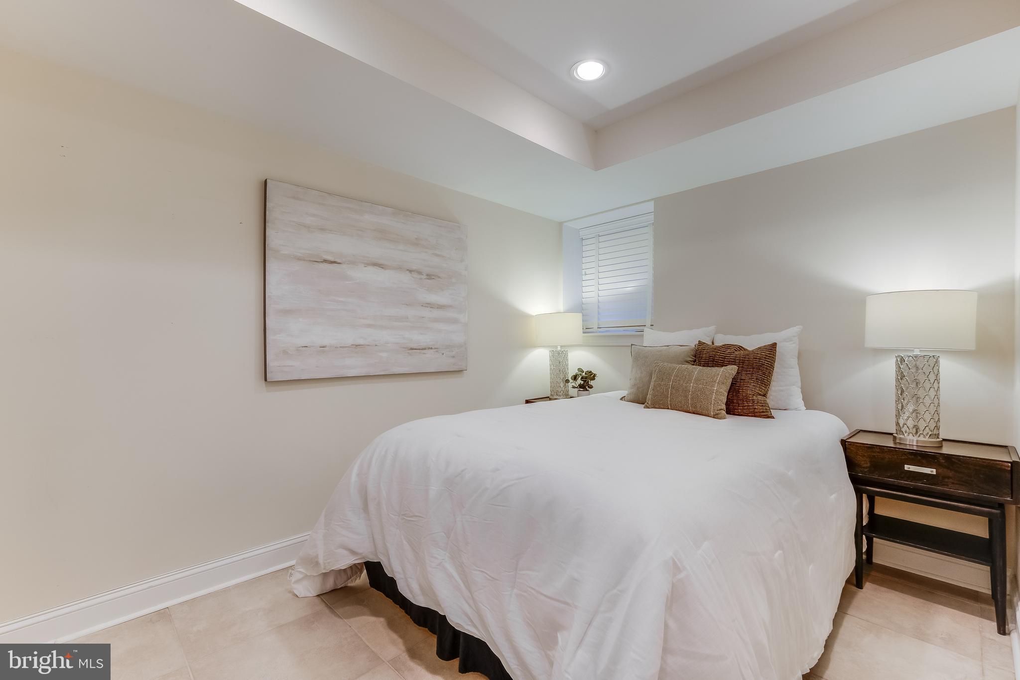 2915 NORTH CAPITOL STREET NE