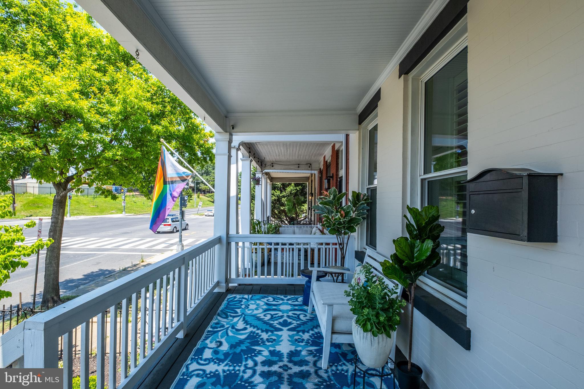 2915 NORTH CAPITOL STREET NE