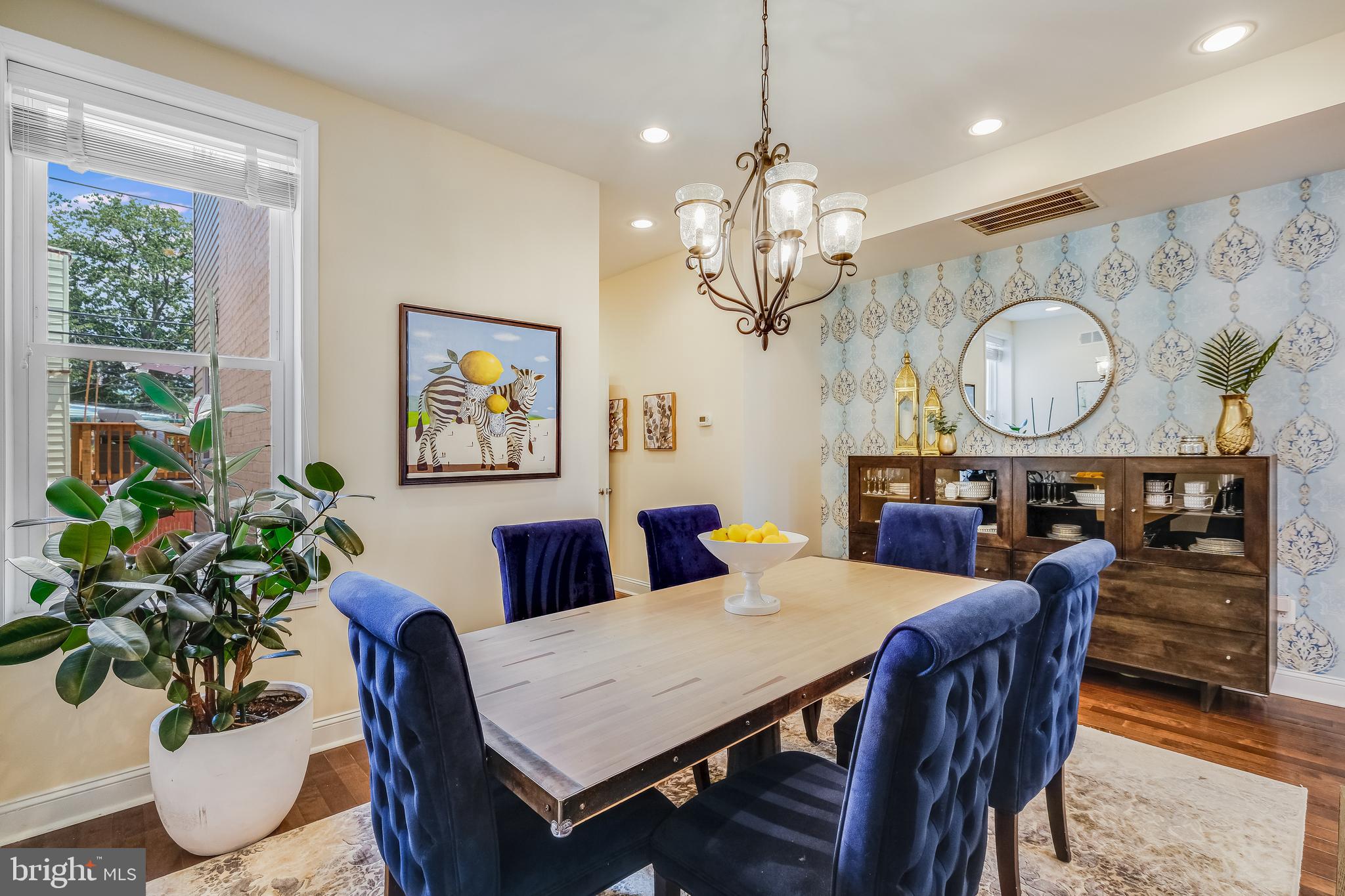 2915 NORTH CAPITOL STREET NE