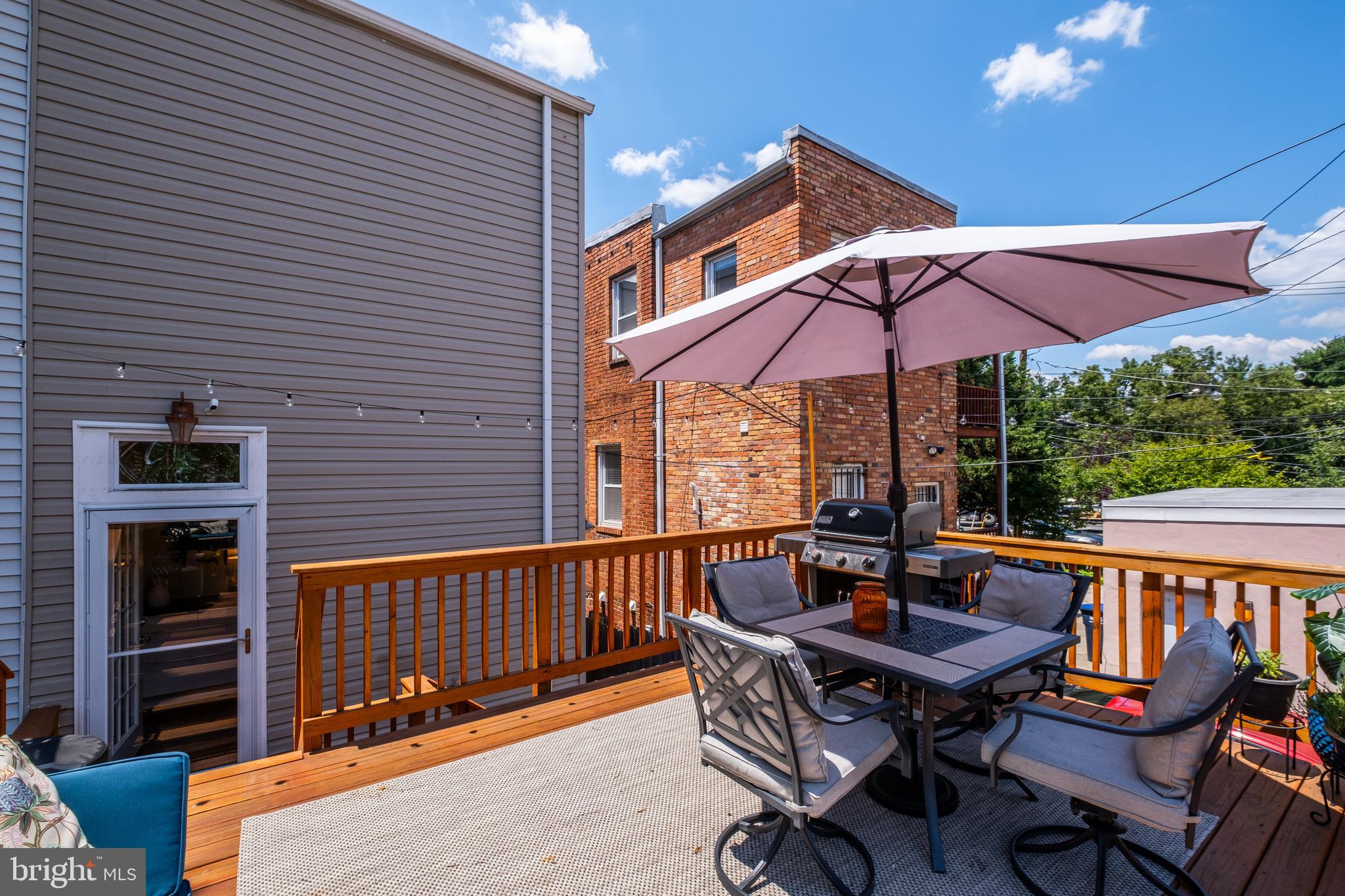 2915 NORTH CAPITOL STREET NE