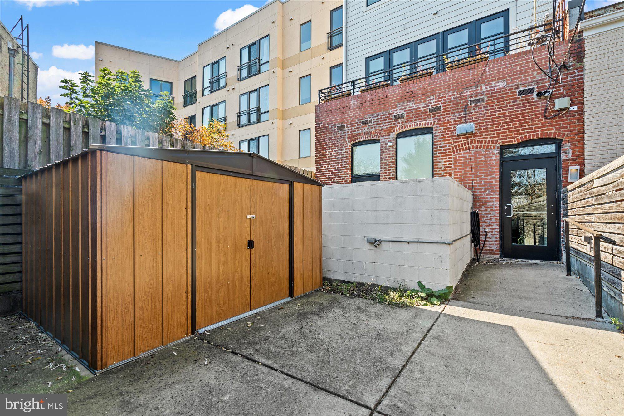 732 15th STREET SE Unit: 6