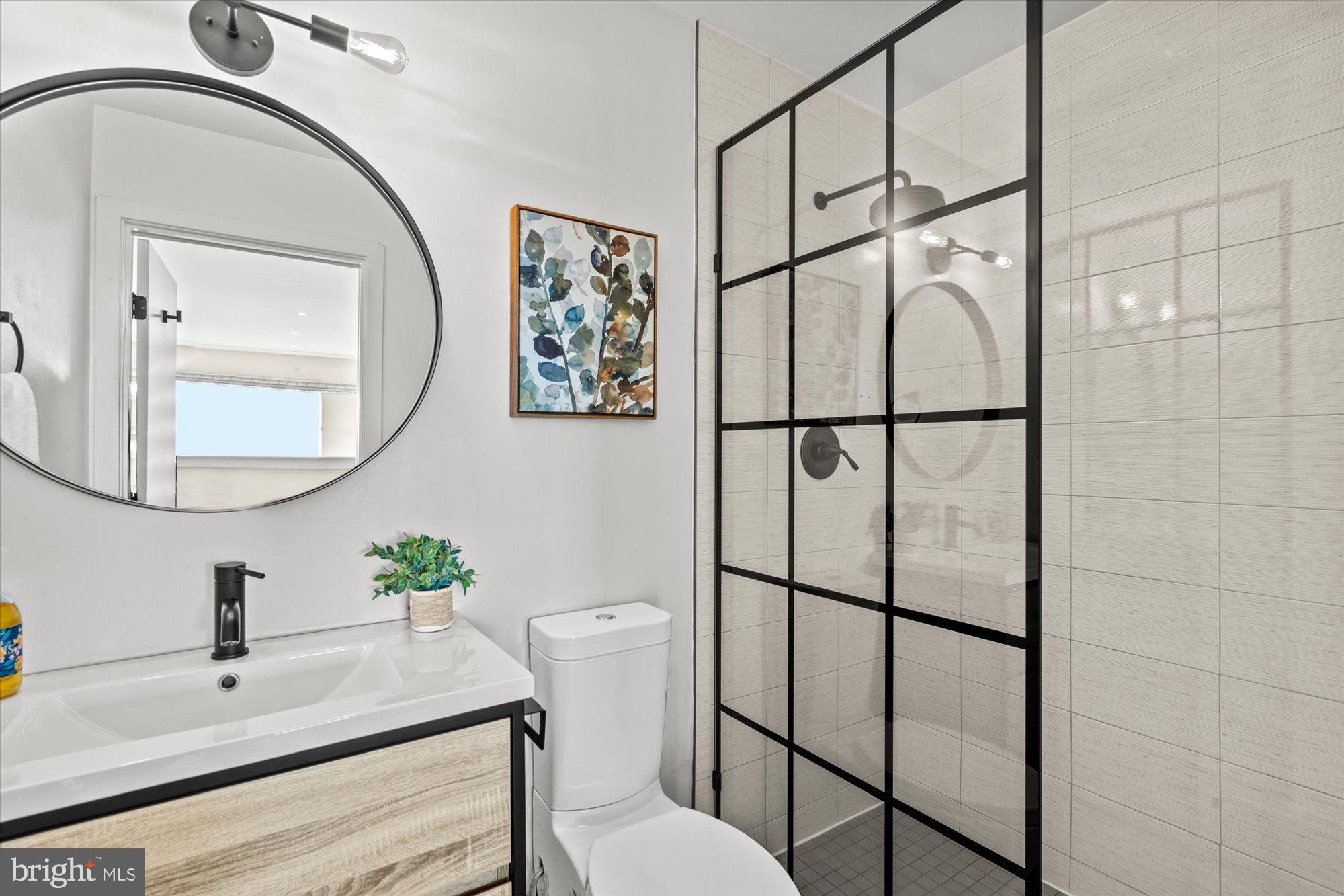 732 15th STREET SE Unit: 6