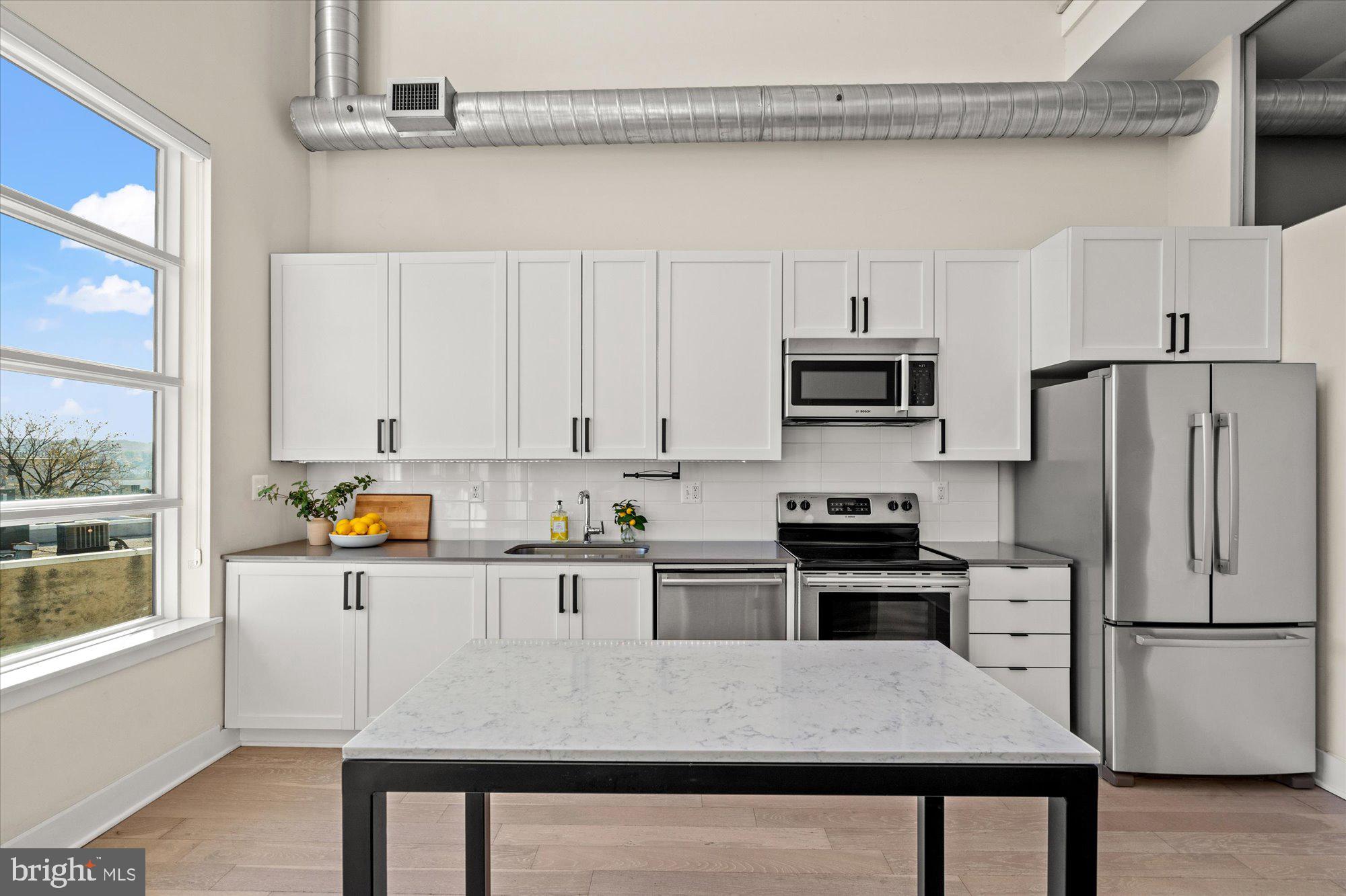 732 15th STREET SE Unit: 6