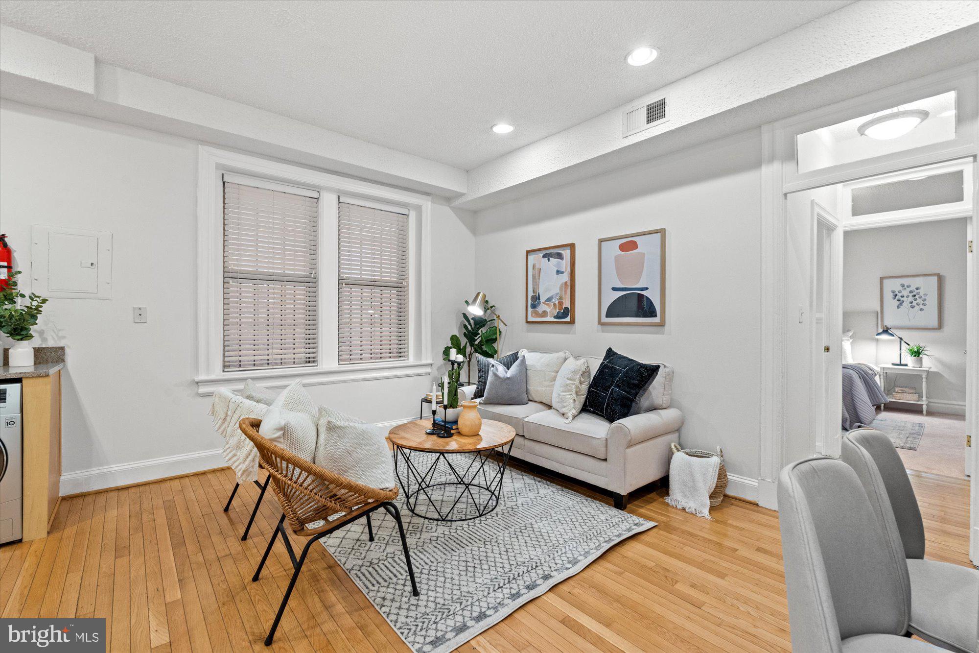1401 Columbia Rd NW #109