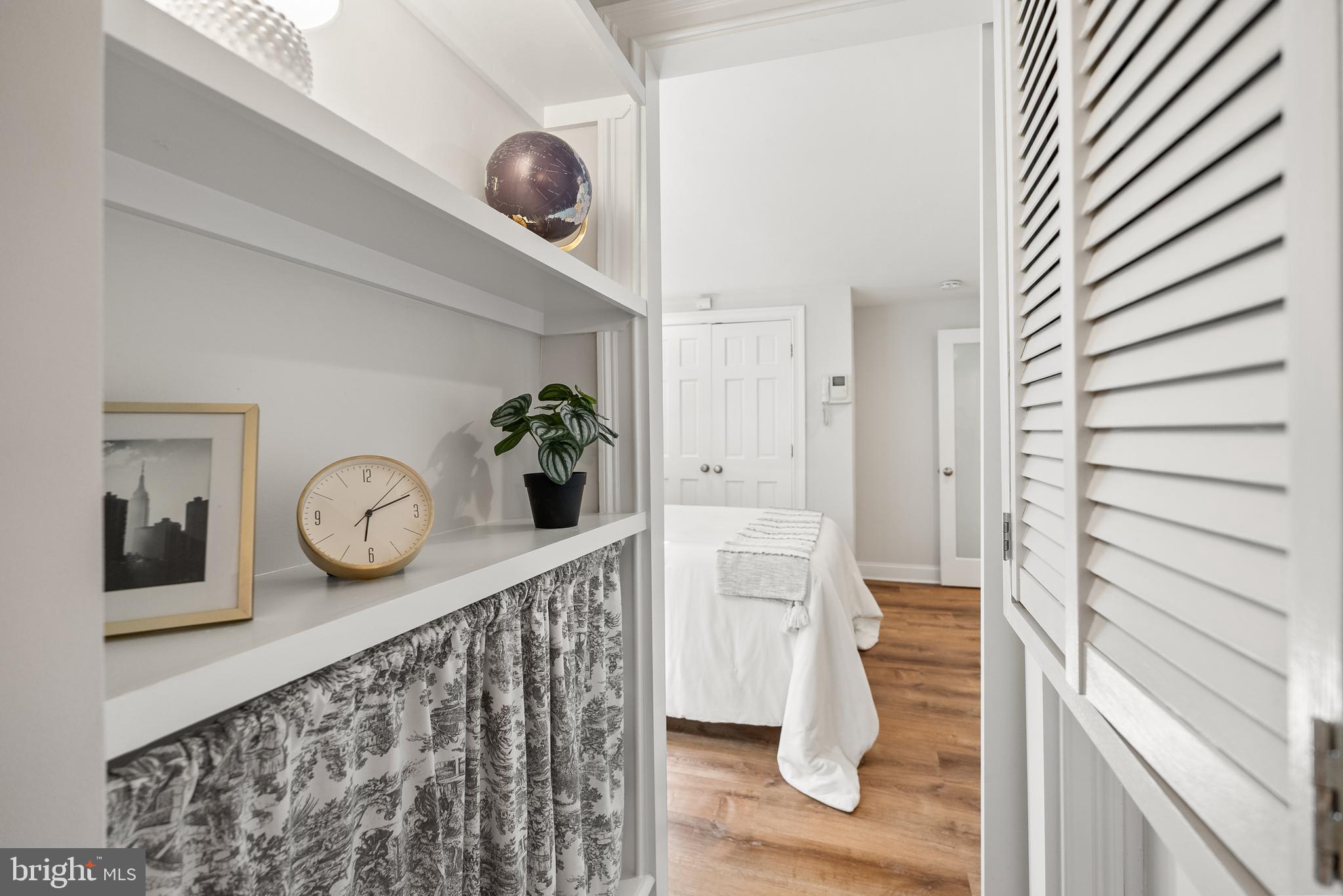 1104 Euclid St NW #2