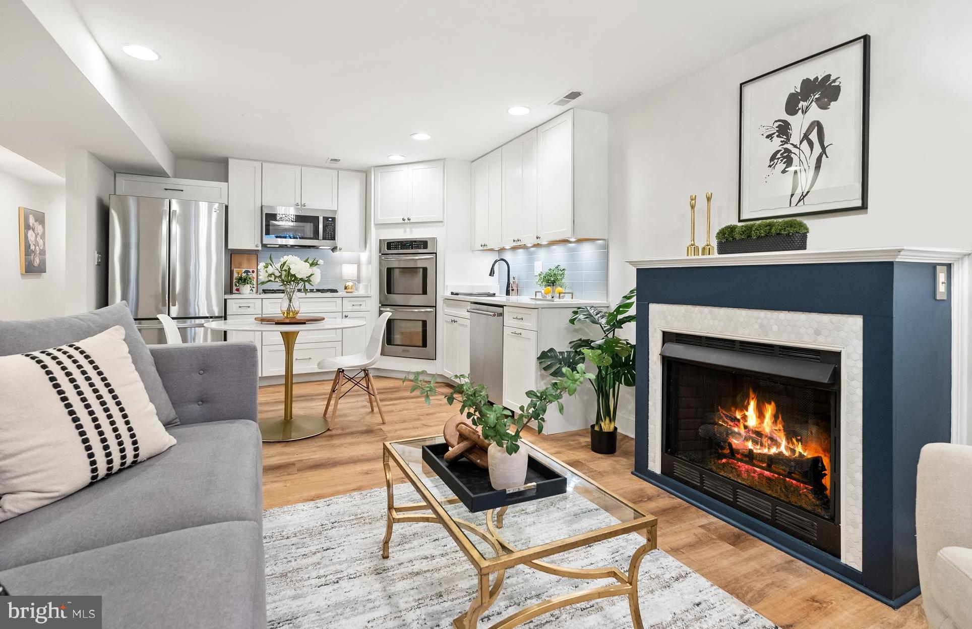 1104 Euclid St NW #2