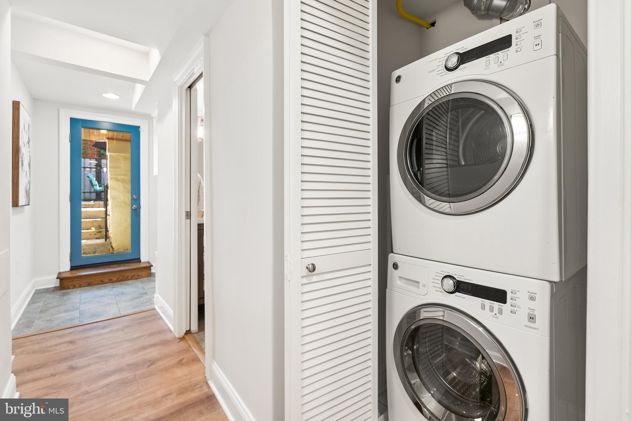 1104 Euclid St NW #2