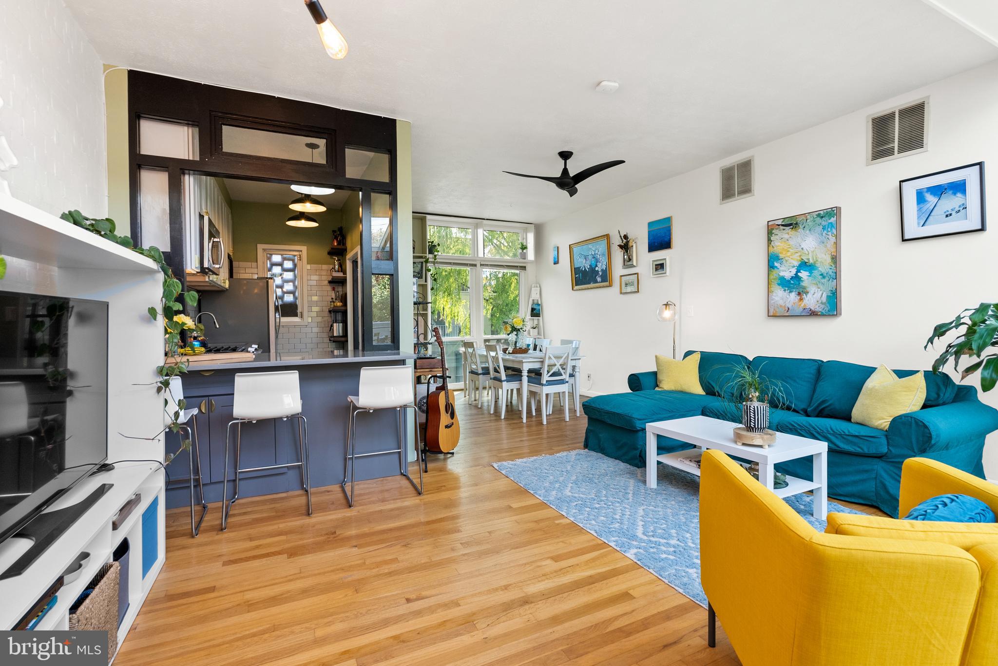 255 G St SW #111
