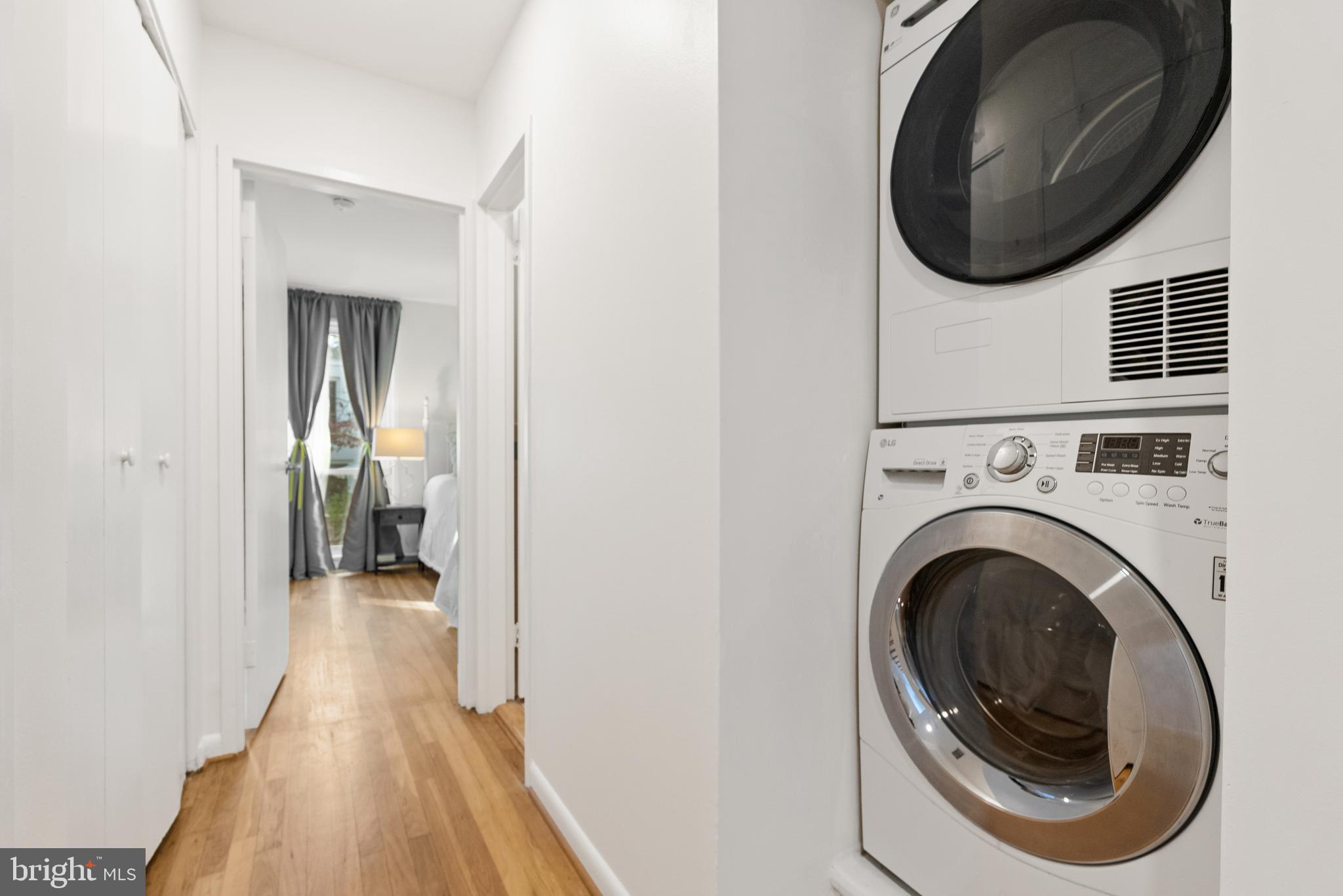 255 G St SW #111