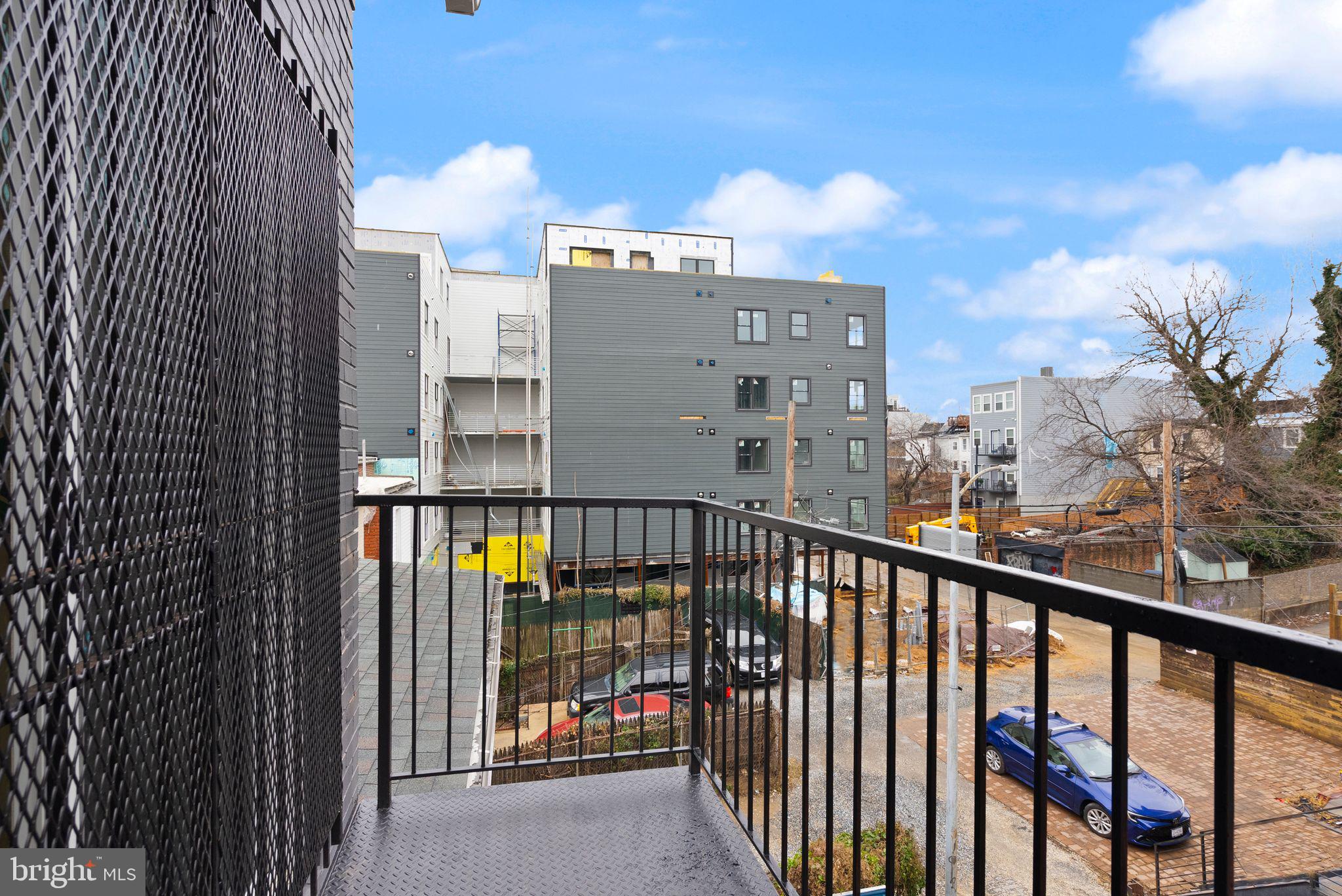 1138 Florida Ave NE #4