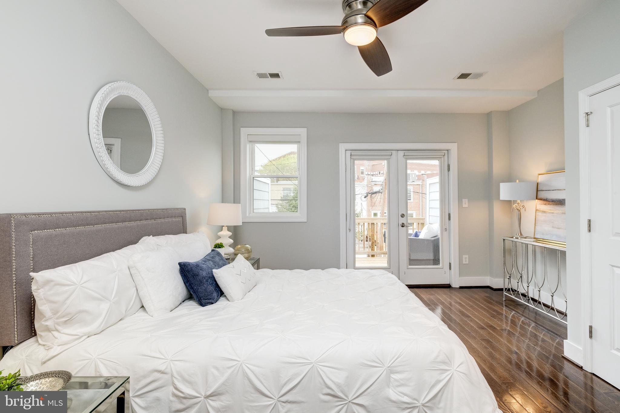1340 K ST SE