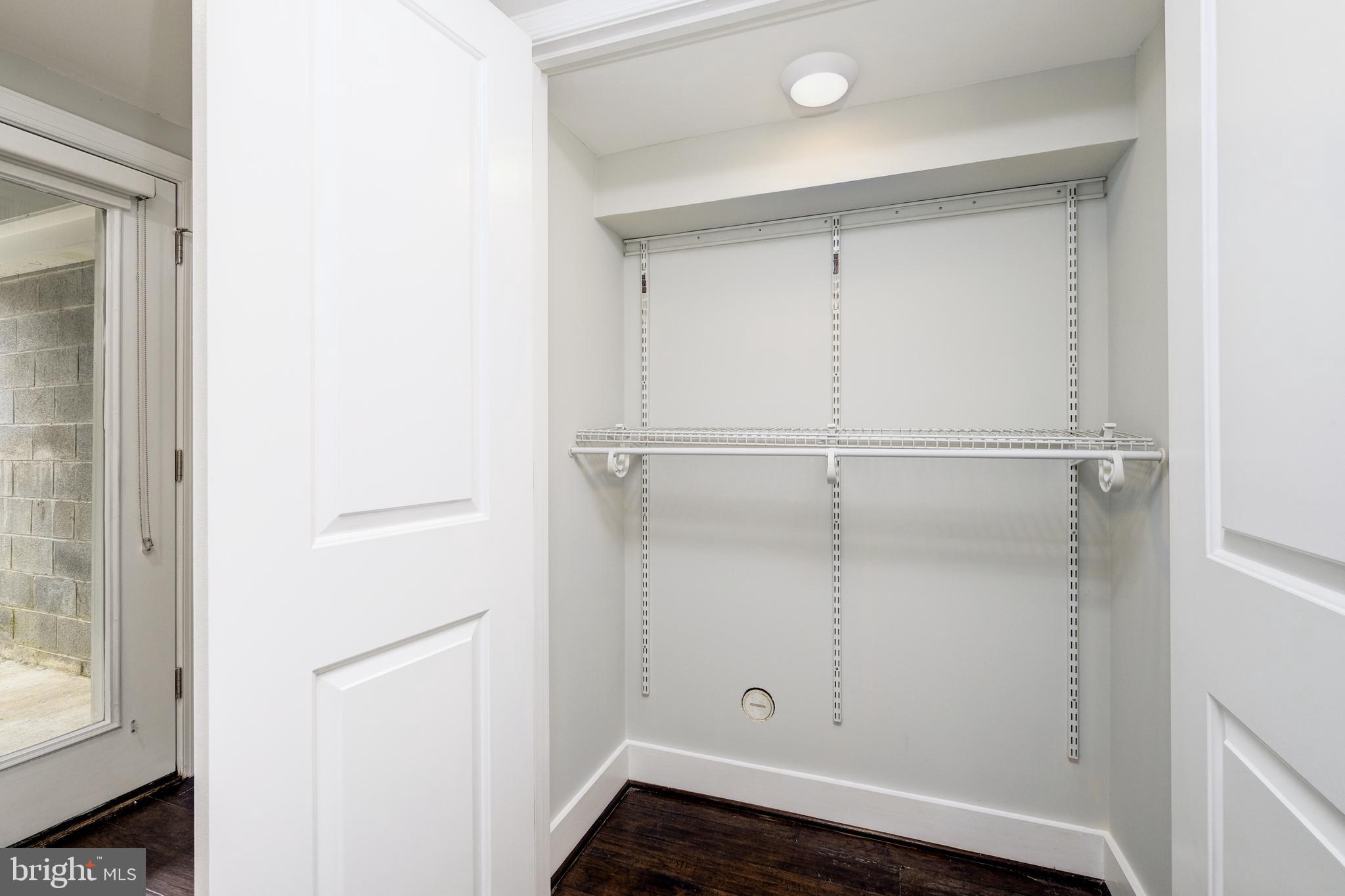 1340 K ST SE
