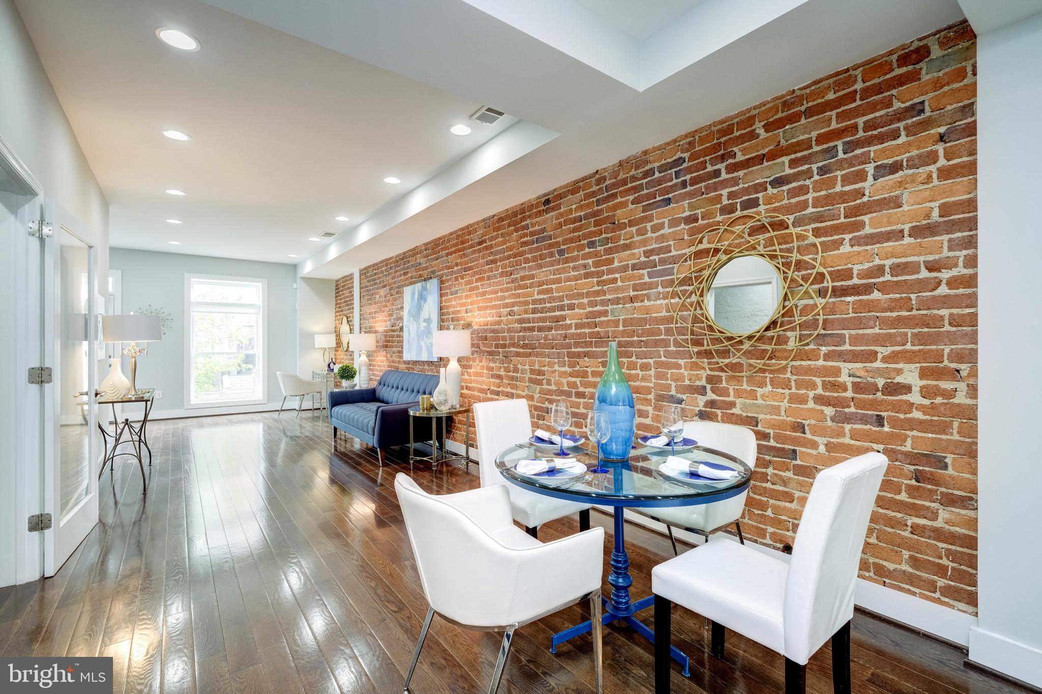 1340 K ST SE