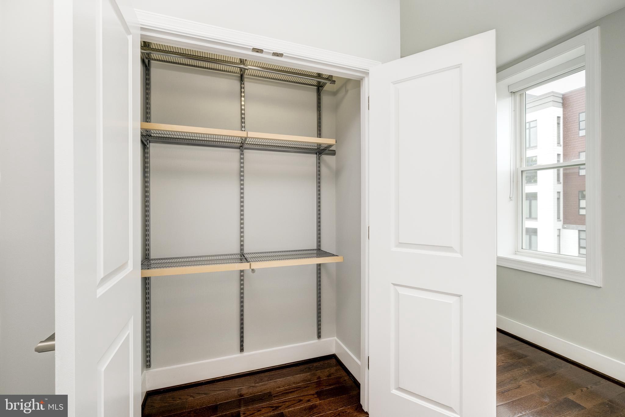 1340 K ST SE