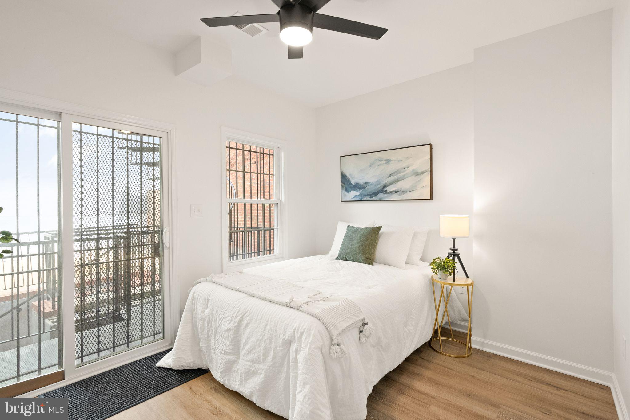 1138 FLORIDA AVE NE #2