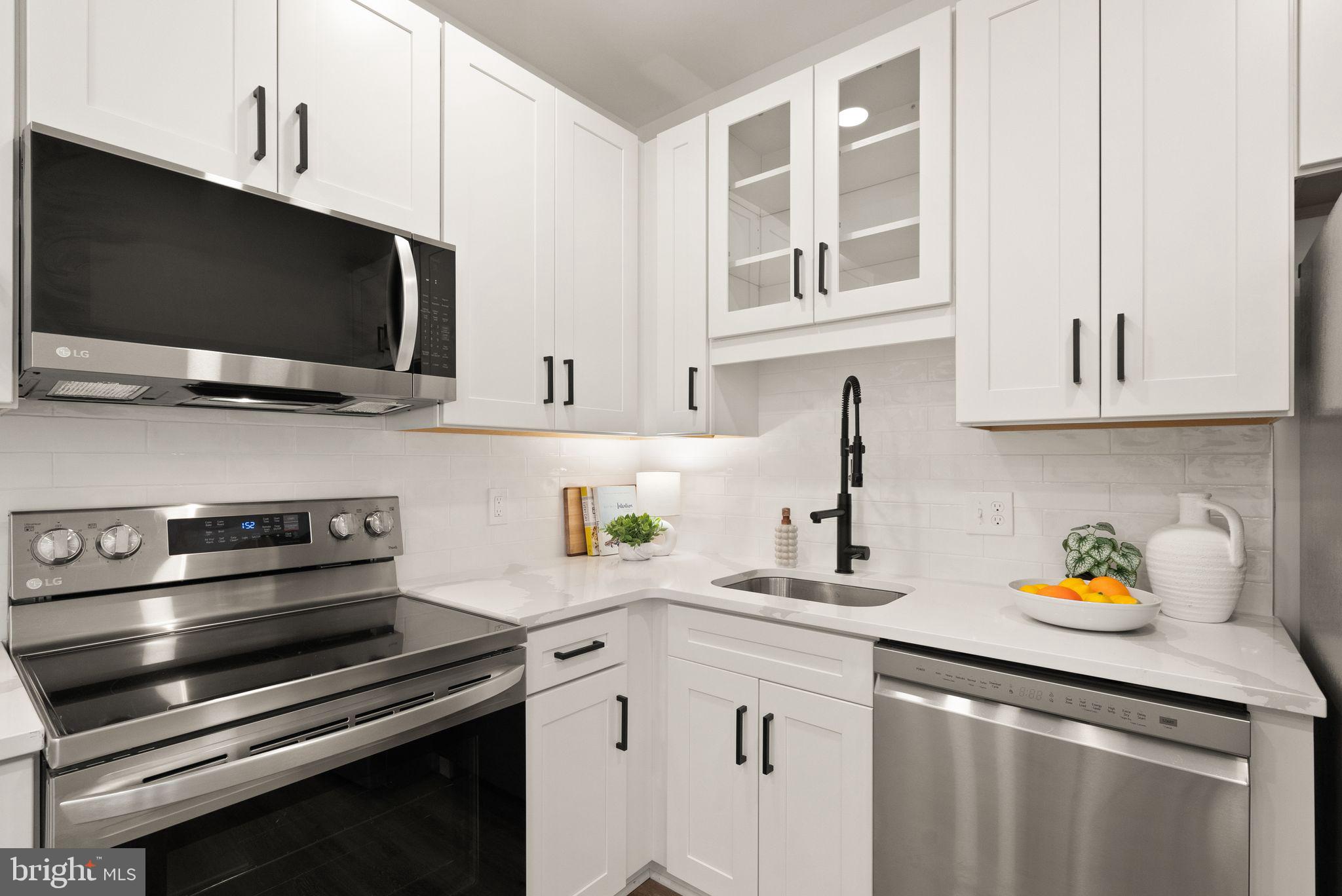 1138 FLORIDA AVE NE #2