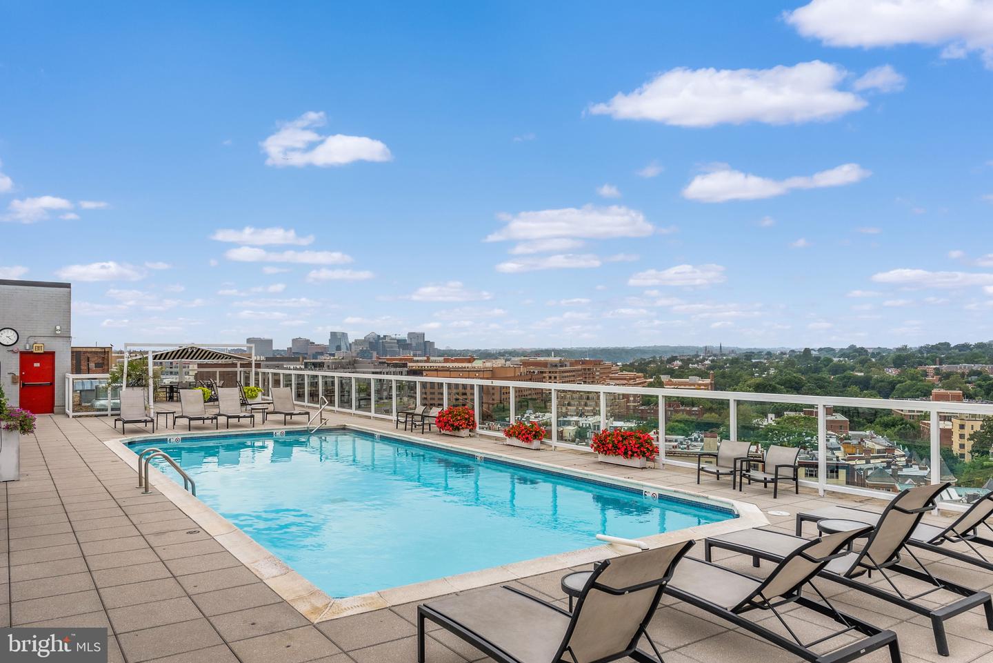1330 New Hampshire Ave NW #611