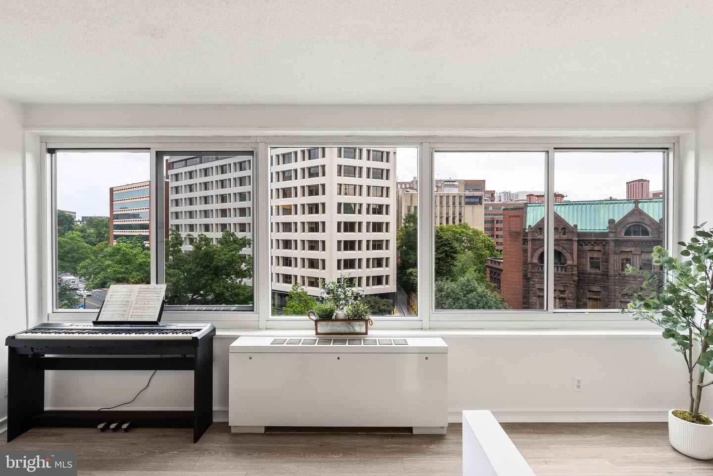 1330 New Hampshire Ave NW #611