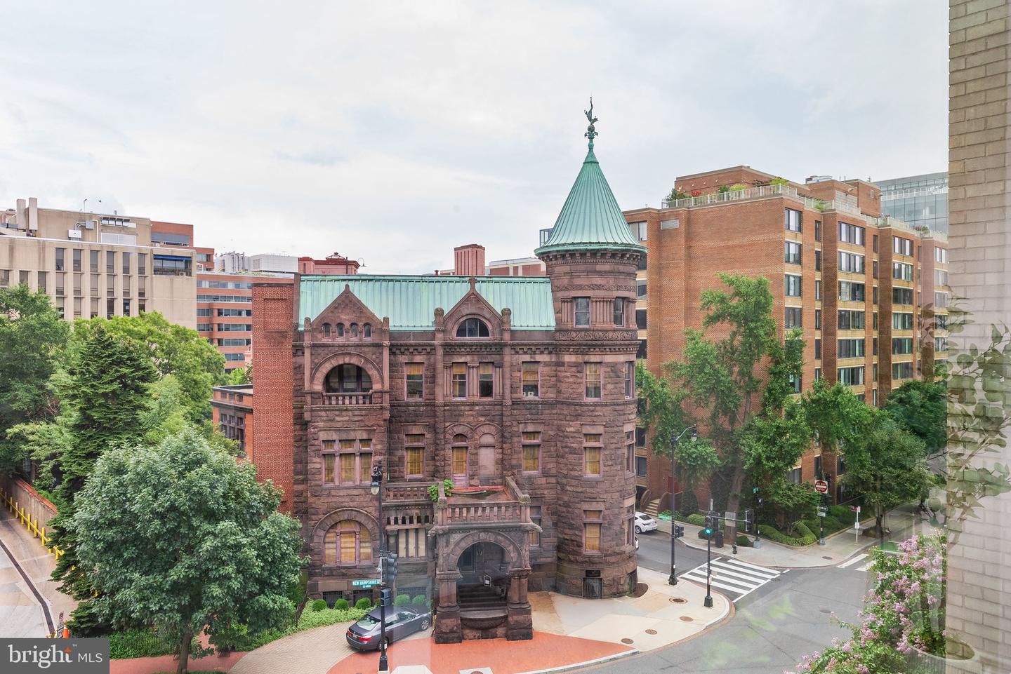 1330 New Hampshire Ave NW #611
