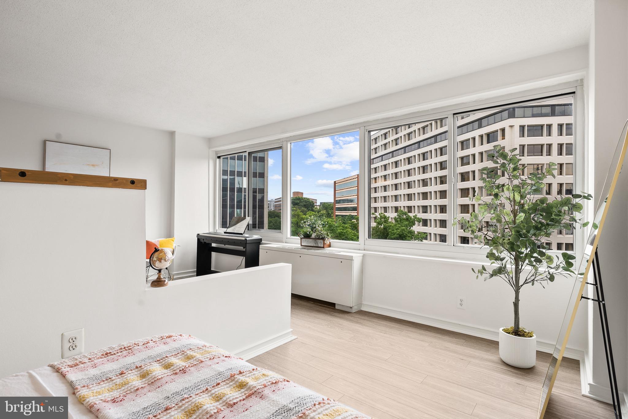 1330 NEW HAMPSHIRE AVE NW 611-B