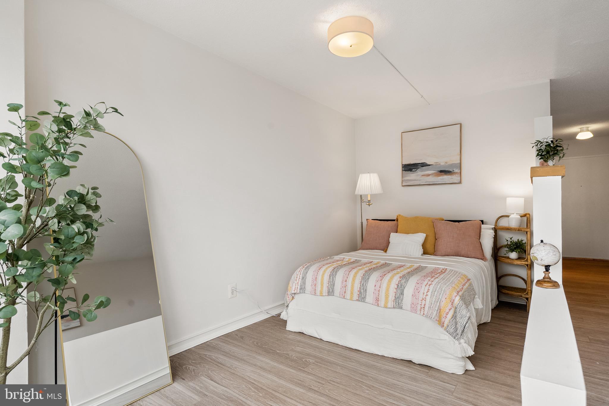 1330 NEW HAMPSHIRE AVE NW 611-B