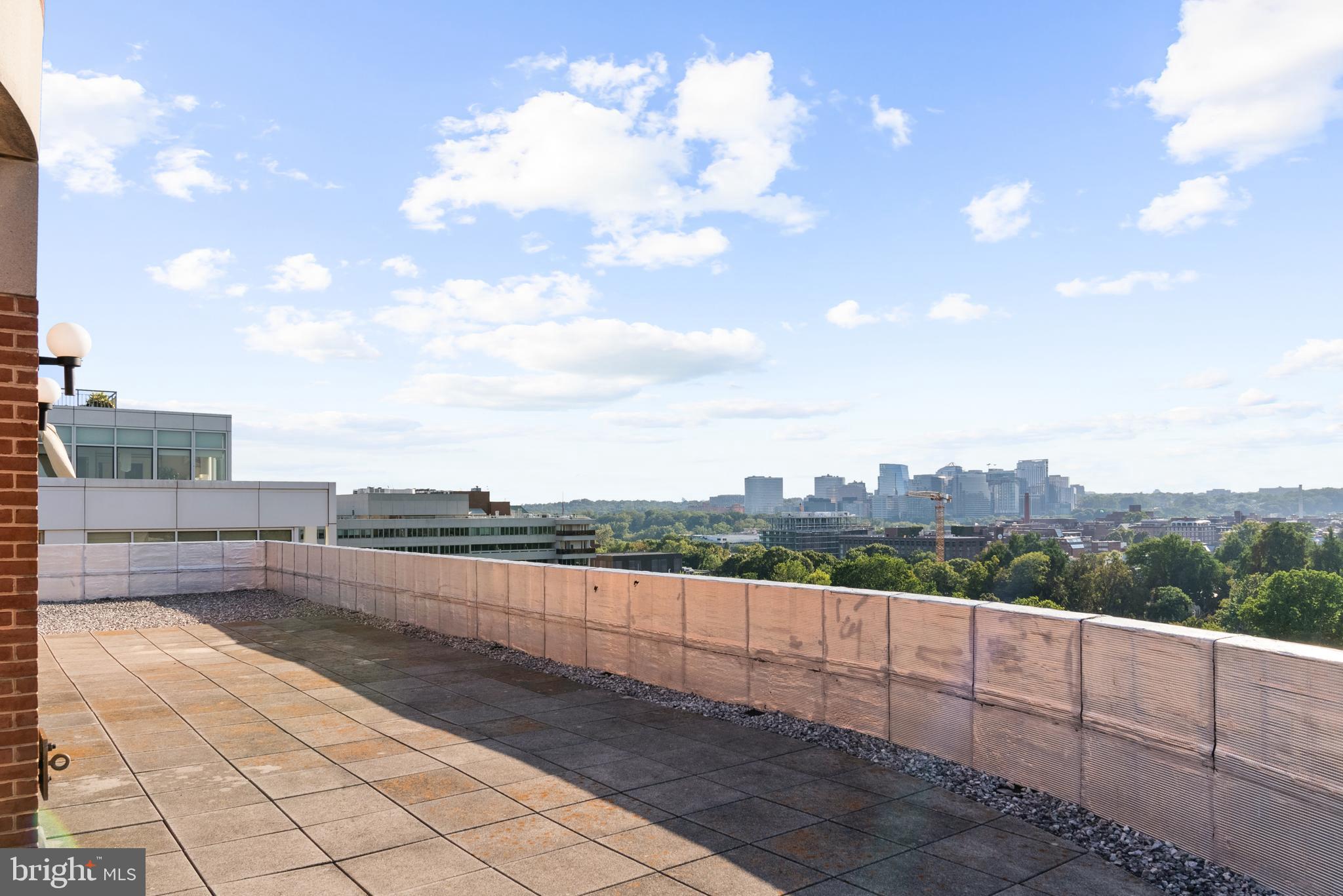 1275 25TH STREET NW 610