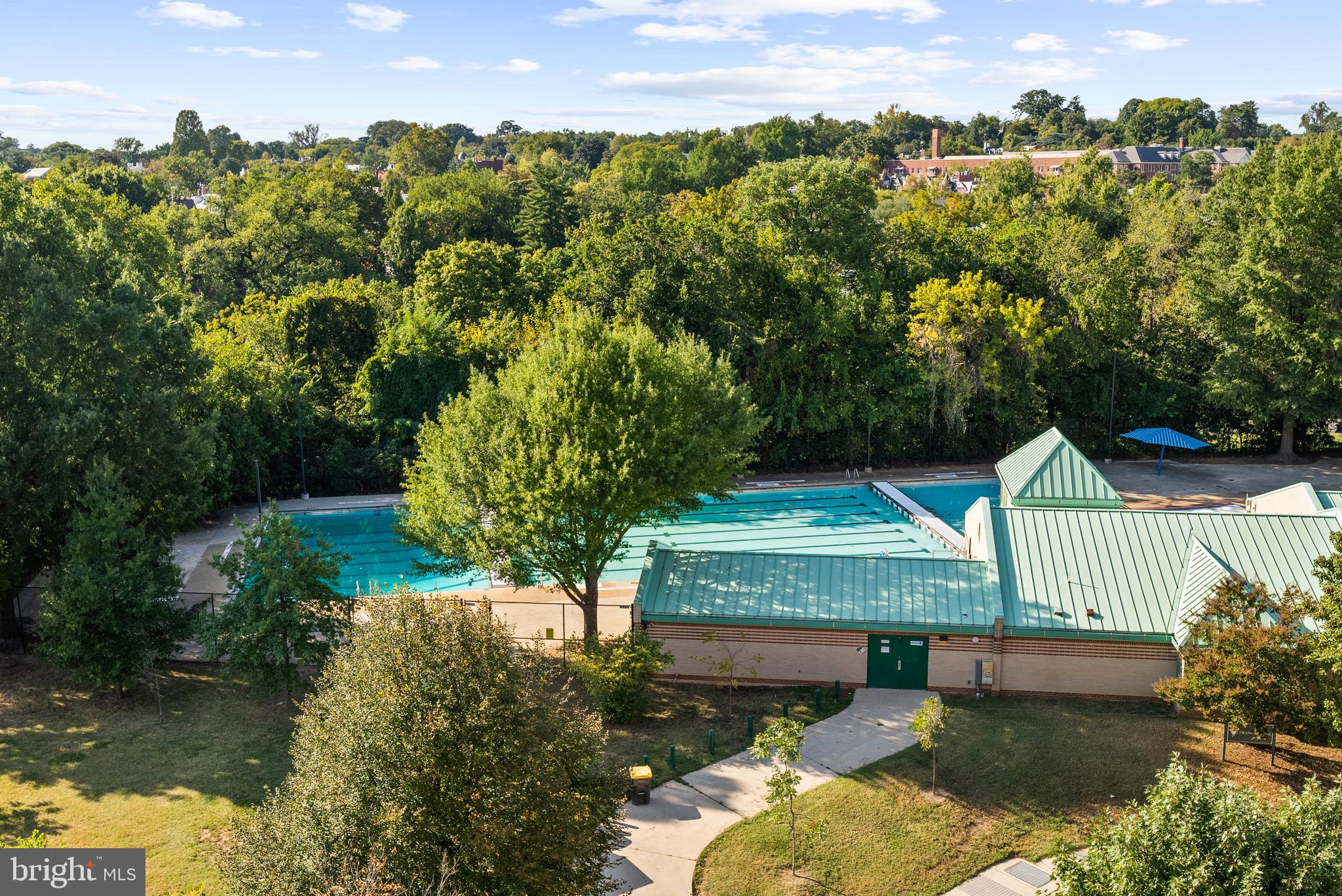 1275 25TH STREET NW 610