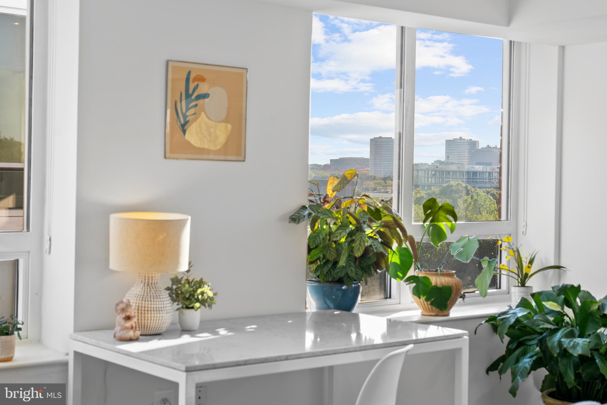 1275 25TH STREET NW 610