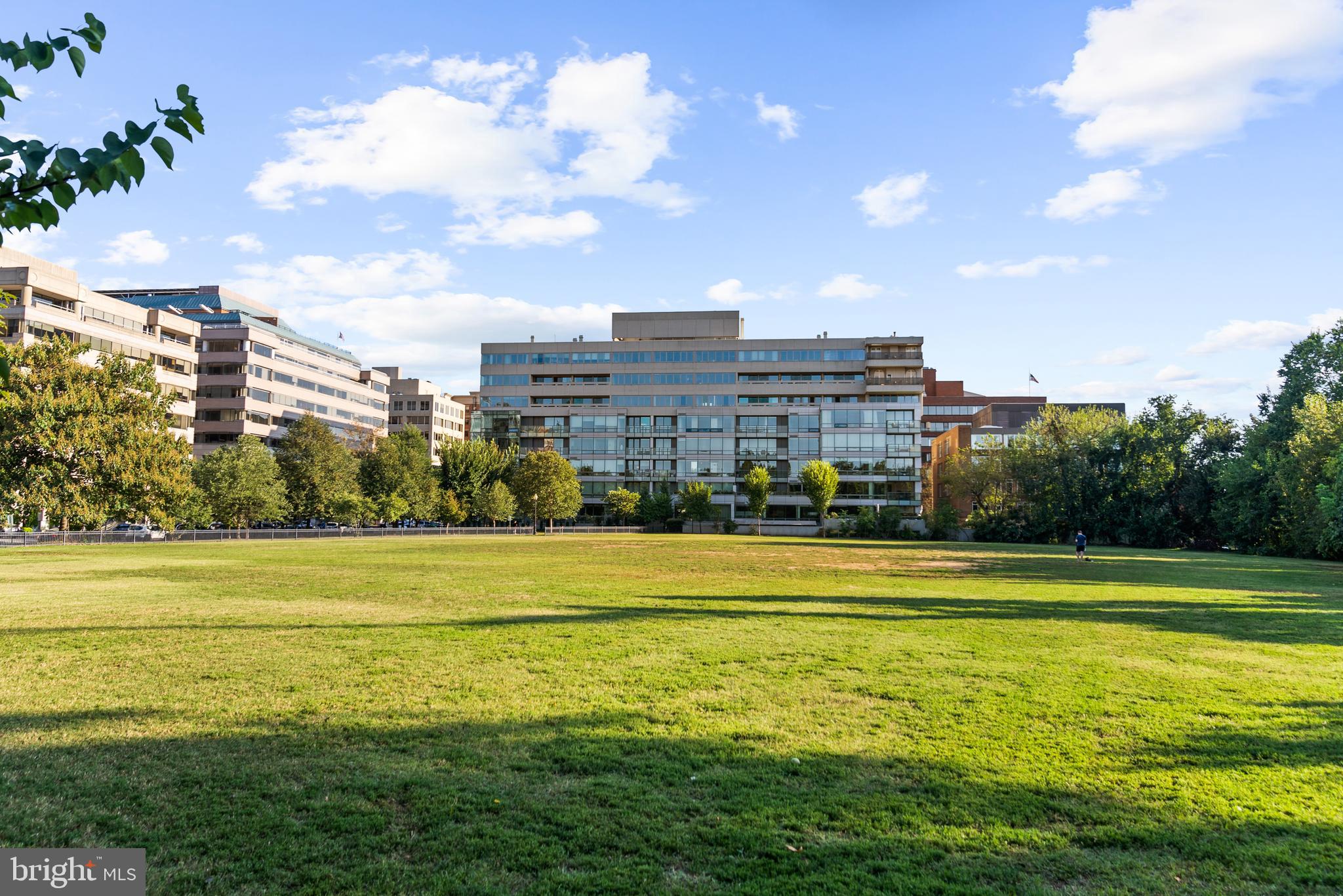 1275 25TH STREET NW 610