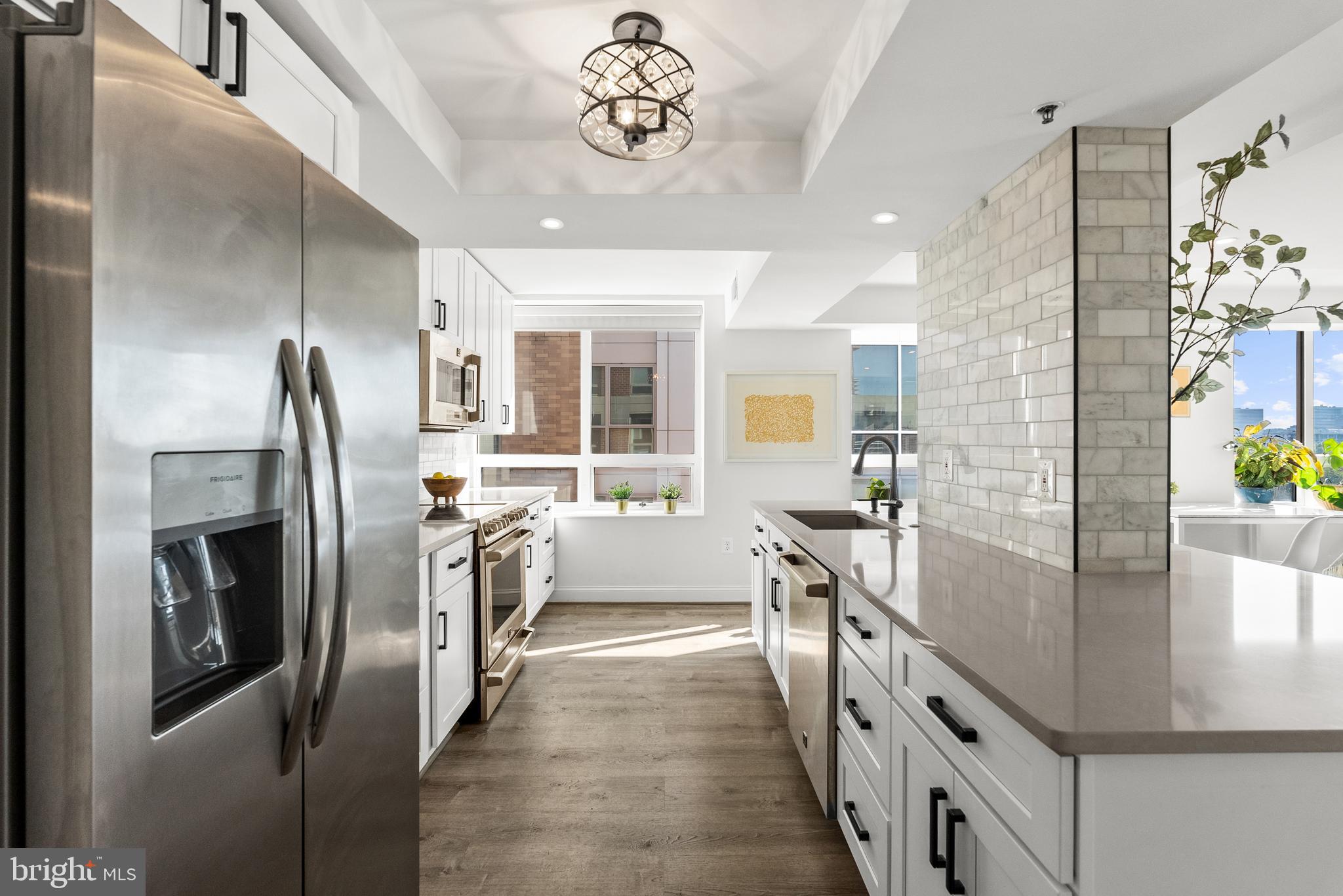 1275 25TH STREET NW 610