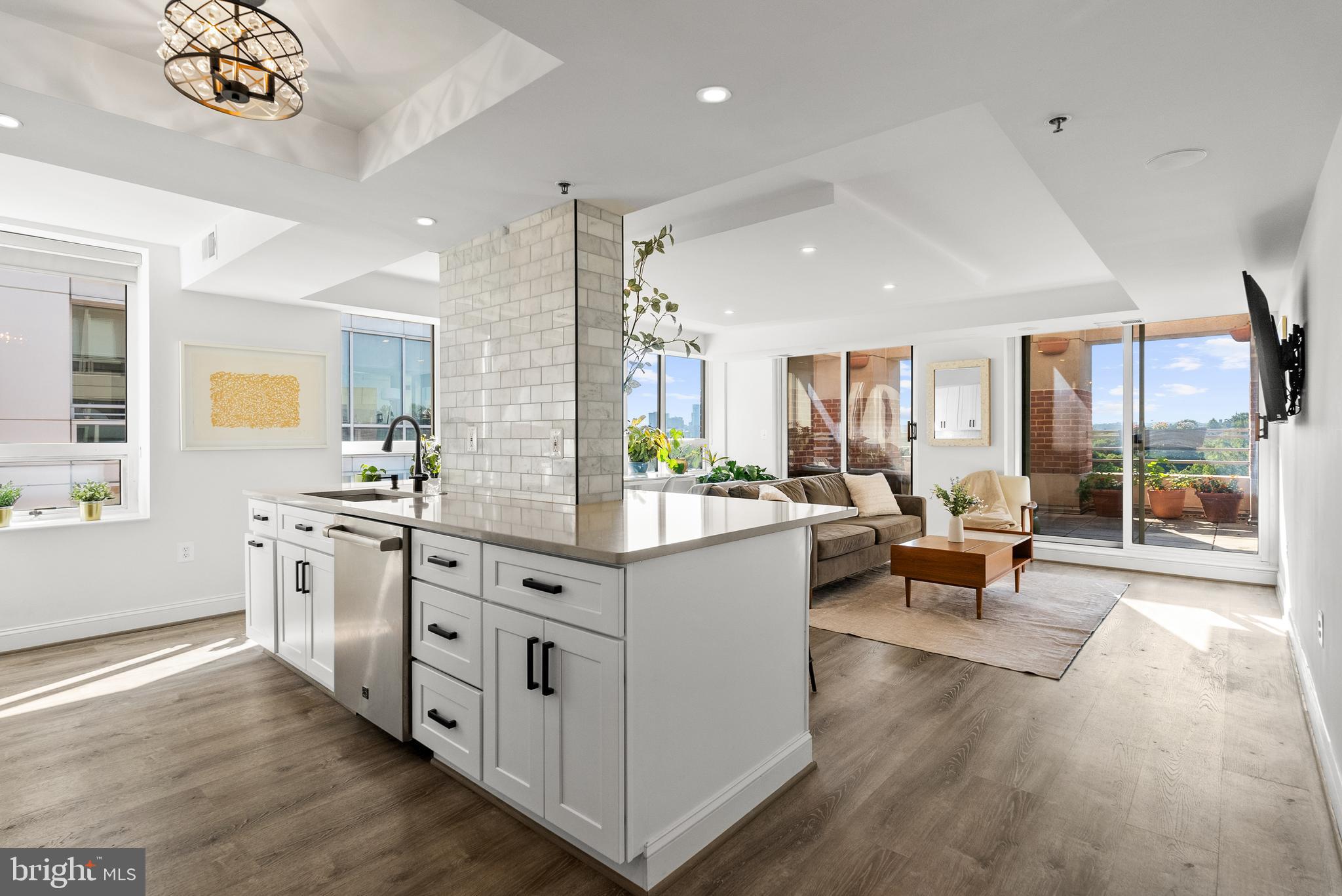 1275 25TH STREET NW 610