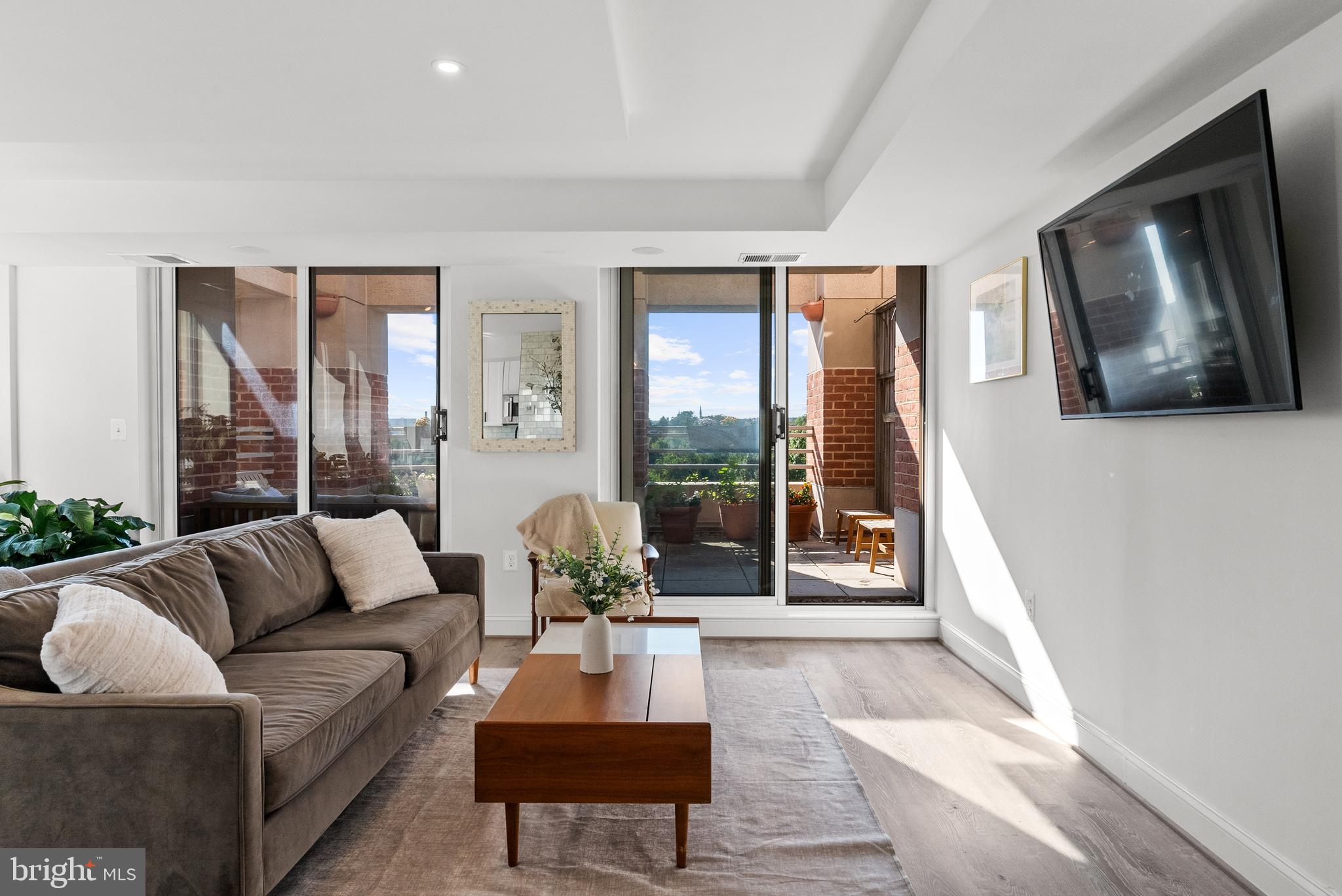 1275 25TH STREET NW 610