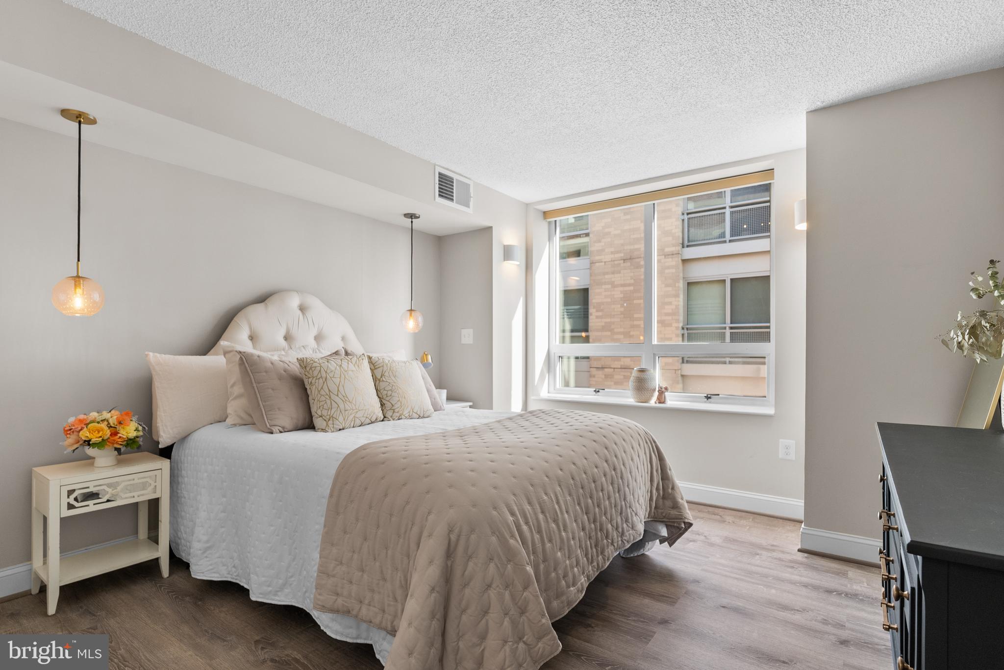 1275 25TH STREET NW 610