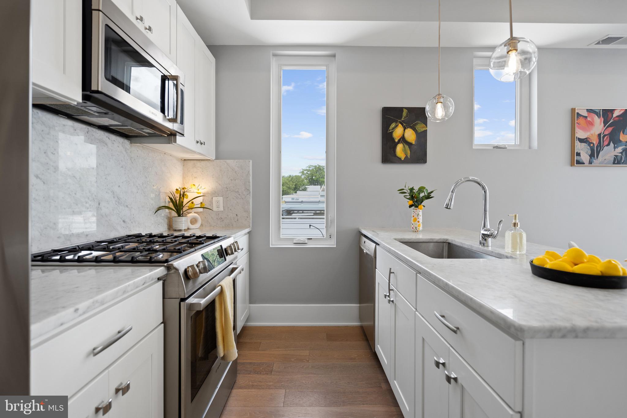 1112 MONTELLO AVENUE NE 401