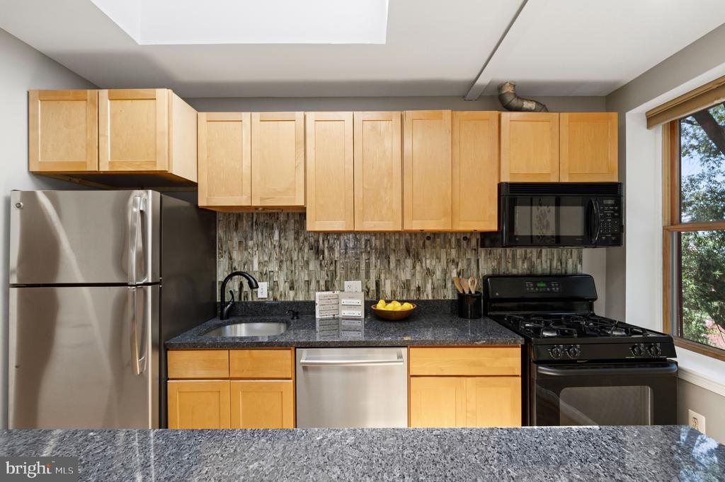 70 RHODE ISLAND AVENUE NW Unit: 503