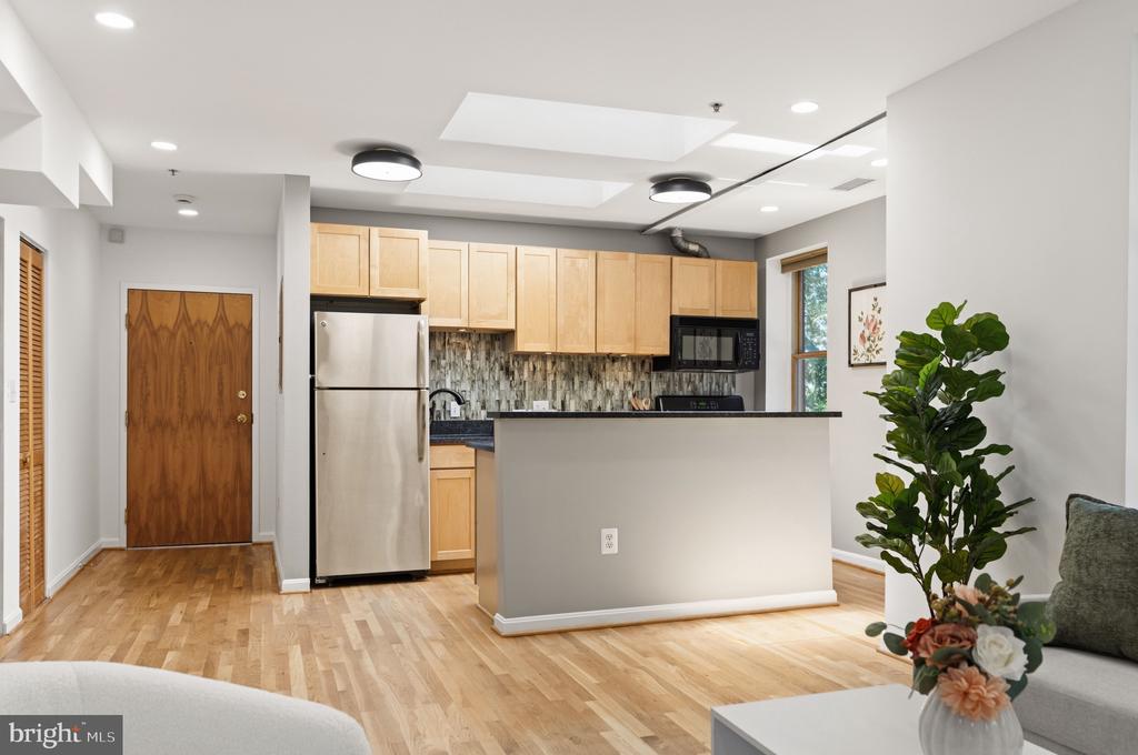 70 RHODE ISLAND AVENUE NW Unit: 503